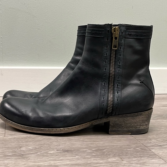 Costume National 40mm Double Zip Boot. Size US 8.5 DESIGNER 6 - Picture 15 of 16